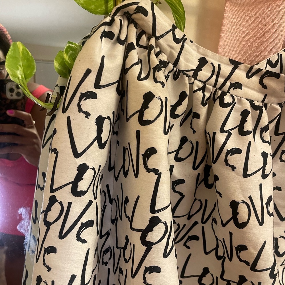 **RARE** Kate Spade ♠️ “Love” skirt - Picture 6 of 8